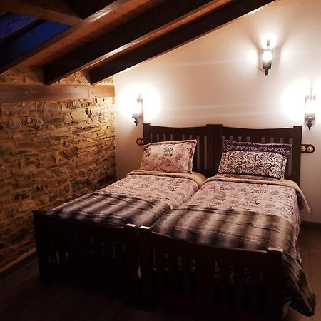 Apartamentos Rurales Casa Carmen โปลา เด อายันเด ห้อง รูปภาพ